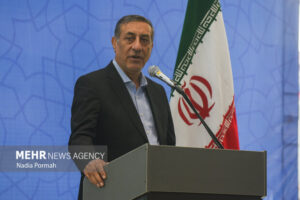 اولویت دولت تکمیل پروژه‌های نیمه‌تمام و تأمین سرمایه در گردش صنایع است