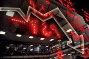 بازار سرمایه همچنان در مسیر ریزش+ نقشه