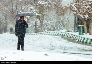 بالاخره تبریز سفیدپوش شد؛ پایان چشم‌انتظاری مردم با نخستین برف زمستانی