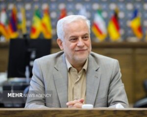 بزرگ‌ترین بازار گل و گیاه کشور در اصفهان به بهره‌برداری می‌رسد