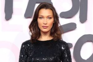 «بلا حدید» بهترین مانکن زن سال ۲۰۲۲ شد