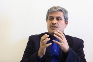 تاجگردون: لایحه بودجه ۱۴۰۵ انقباضی و سخت‌گیرانه است