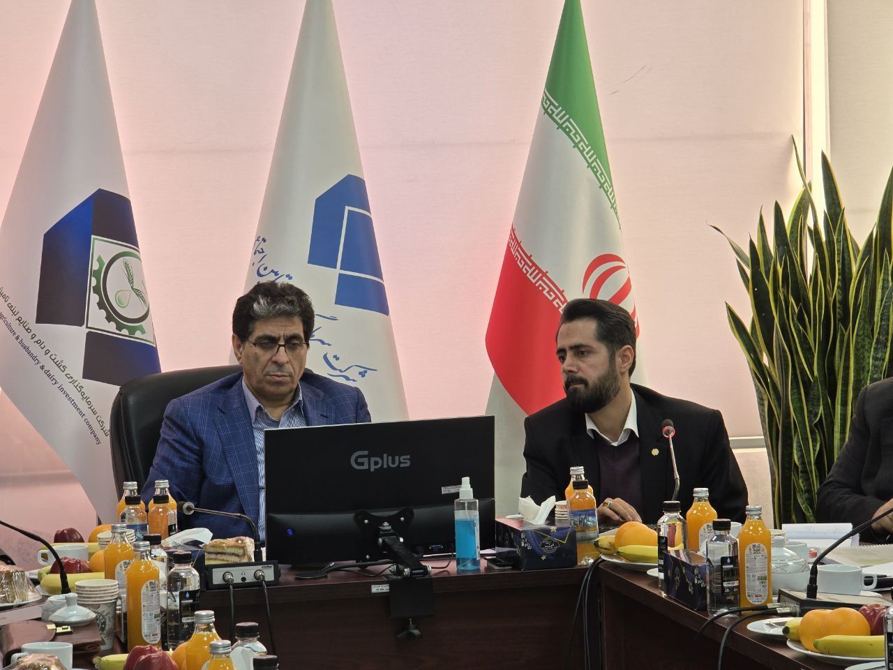 تادیکو به فناوری های روز دنیا در زمینه  مدیریت دامپروری توجه ویژه کند