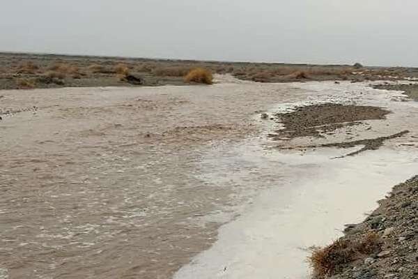 تبدیل چالش سیلاب‌های اخیر به فرصت بهره وری پایدار منابع آب استان کرمان