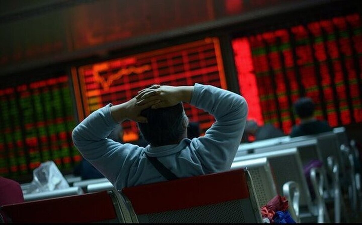تداوم سقوط بورس/ قتل عام ۹۰ درصد نمادها در تالار شیشه‌ای