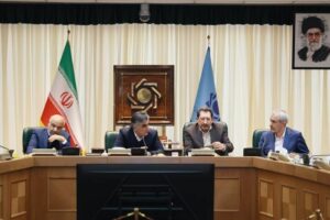 تشکیل فوری جلسه تیم اقتصادی دولت با موضوع دلار و معیشت