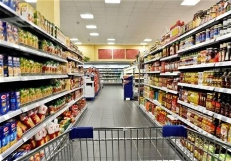 تصمیم سران سه قوه برای افزایش تخصیص ارز کالاهای اساسی