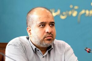 خضریان: هیچ کجای جهان دولت بازار مسکن را اینگونه به هم نمی‌ریزد