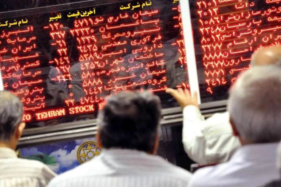 دومینوی سقوط آزاد بورس/ روز خونین نمادها و خروج بی‌سابقه نقدینگی