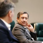 رئیس اتاق اصناف: همتی وعده داد تا یک سال آینده ارز را ثابت نگه می‌دارد