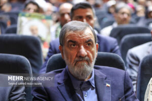 رضایی: توان موشکی ایران قابل مذاکره،قابل توقف و قابل مهار نیست