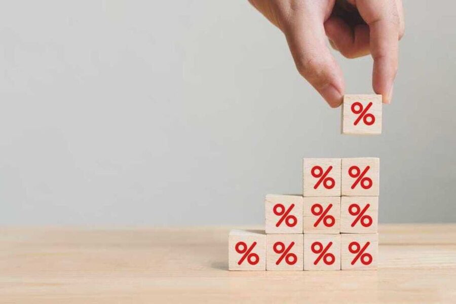 رقابت صندوق های درآمد ثابت با اوراق خزانه/ سایه سنگین افزایش بی سابقه نرخ بهره بانکی بر سر ابزارهای بازار سرمایه