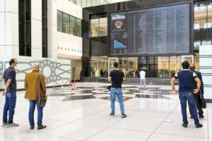 سبزپوشی بورس ادامه دارد / رشد ۱۷ هزار واحدی در یک ساعت اول معاملات