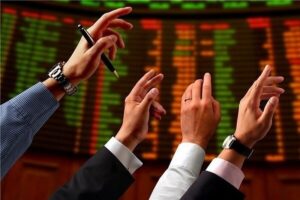 سقوط شاخص بورس / بازار سرمایه در مسیر نزولی قرار گرفت