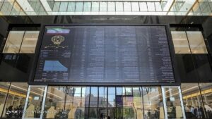 شاخص بورس سبز شد؛ بازار در مسیر صعود