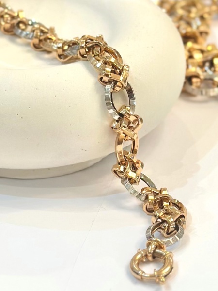 نمونه هایی از طلای جتاش