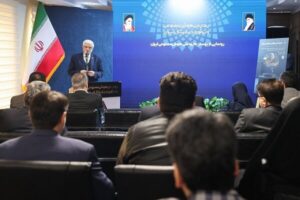 عارف: همه بخش‌های فعال در زمینه هوش مصنوعی هم‌افزا باشند