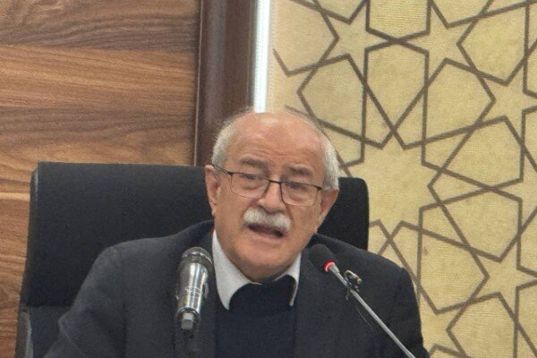 غدار: امتی که ذلت را بپذیرد، به نابودی کشیده می‌شود