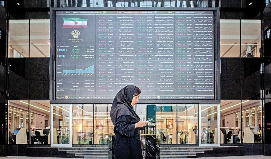 فرار سرمایه از بورس در آخرین روز معاملاتی سال ۱۴۰۳