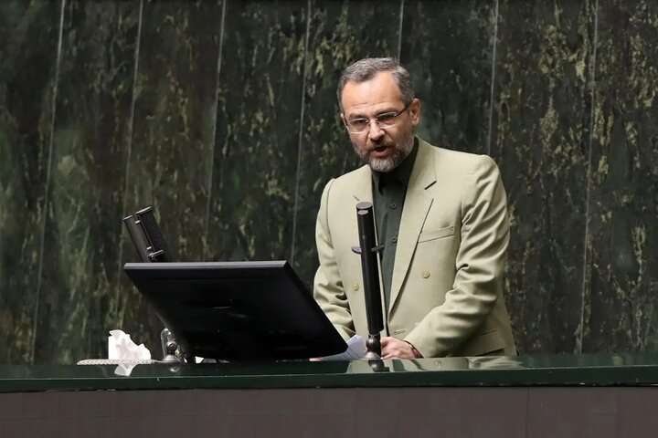 لایحه بودجه ۱۴۰۵ تورم‌زا و ناکافی برای معیشت کارمندان و بازنشستگان است