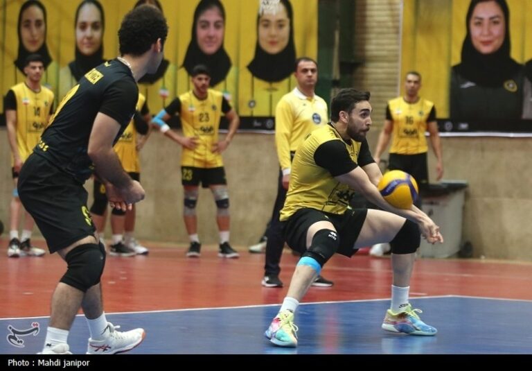 لیگ برتر والیبال| سپاهان در خانه از سد مهرگان گذشت