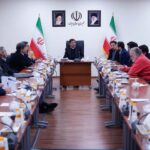 مخبر: جلوگیری از خام‌فروشی، راهکار اصلی رونق صنعت پتروشیمی است