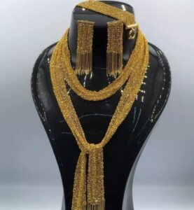 مدل های زیبا از سرویس شالی ایتالیایی: زیبایی کلاسیک با ظرافت مدرن