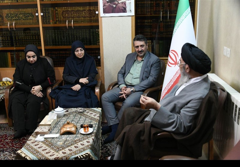 مشکلات اقتصادی ربطی به اسلام و انقلاب ندارد؛ دلائل گرانی‌ها برای مردم تبیین شود