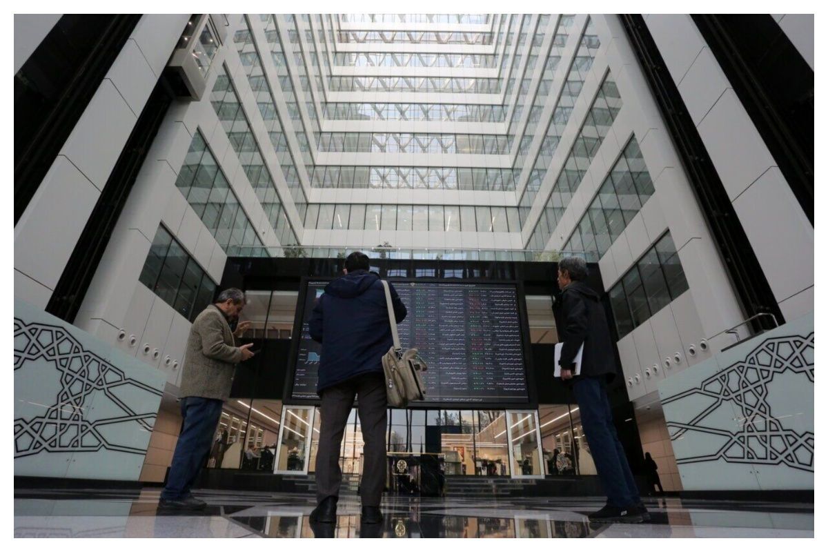 مقایسه شاخص بورس در دولت‌های مختلف / بازار سهام در کدام دولت رکورد زد؟