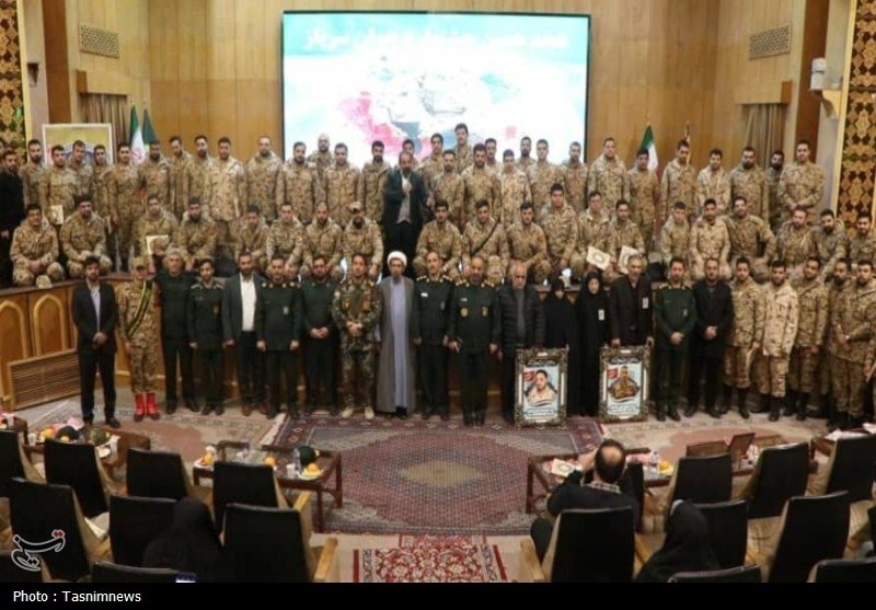 همه کارکنان نیروهای مسلح سرباز انقلاب هستند