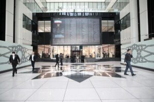 واکنش بازار بورس به بالا رفتن دلار نیما