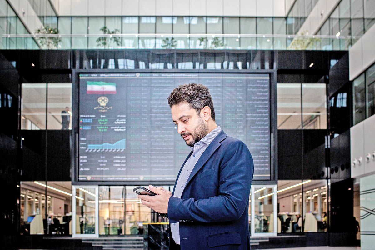 وضعیت فعالیت بورس فردا دوشنبه ۱ دی ۱۴۰۴ اعلام شد