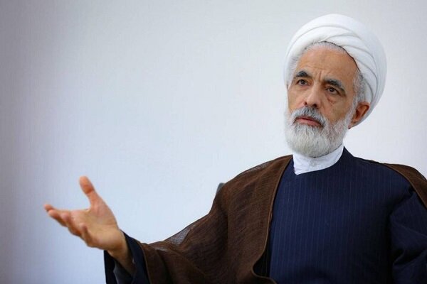 پیام تسلیت حجت‌الاسلام انصاری برای درگذشت اشرف بروجردی