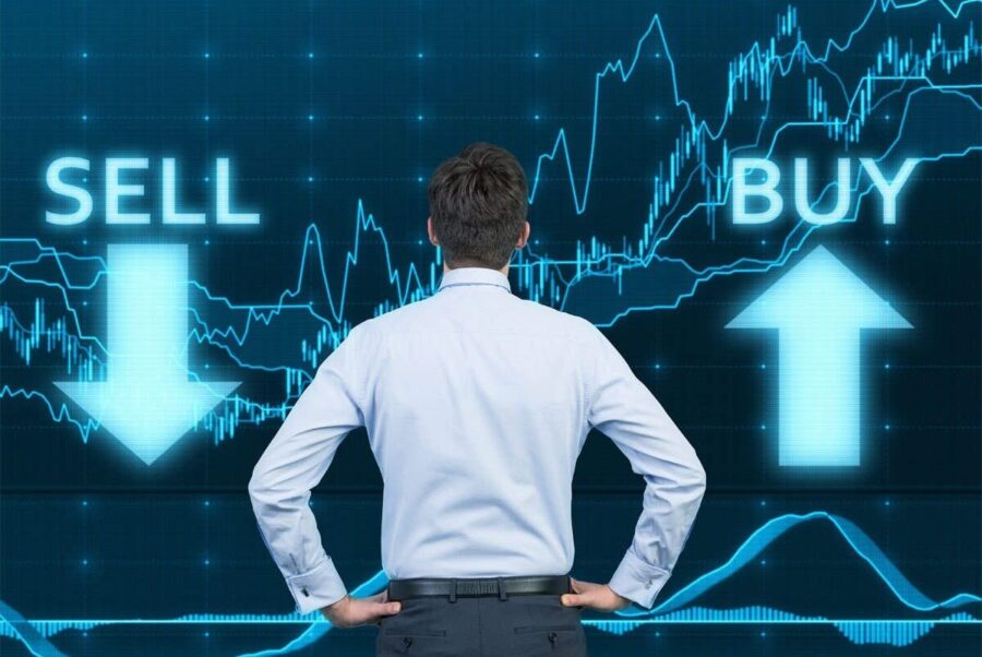 چند نفر از ایرانیان در بورس معامله می‌کنند؟