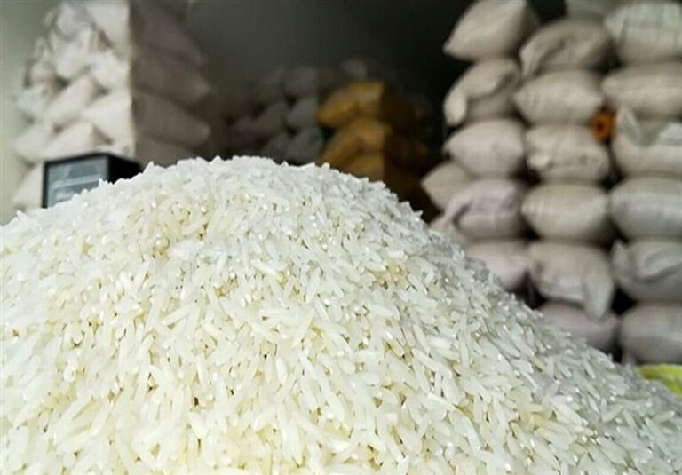 گزارش میدانی تسنیم|برنج؛ کالای اساسی که لوکس شد/آشفتگی بازار، سردرگمی مردم