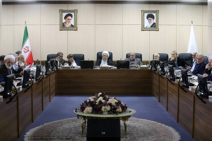 تاکید بر نقش نظارتی مجمع در تصمیمات اقتصادی موثر بر معیشت مردم