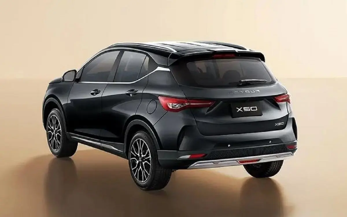 ثبت نام ایران خودرو ویژه روز پدر آغاز شد؛ اقساطی صاحب شاسی‌بلند چینی با پیشرانه توربو و امکانات مدرن