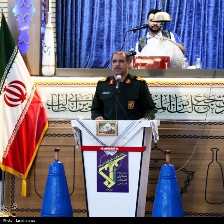 فرمانده سپاه کردستان: جوانان قهرمان، ادامه‌دهنده راه شهدا هستند