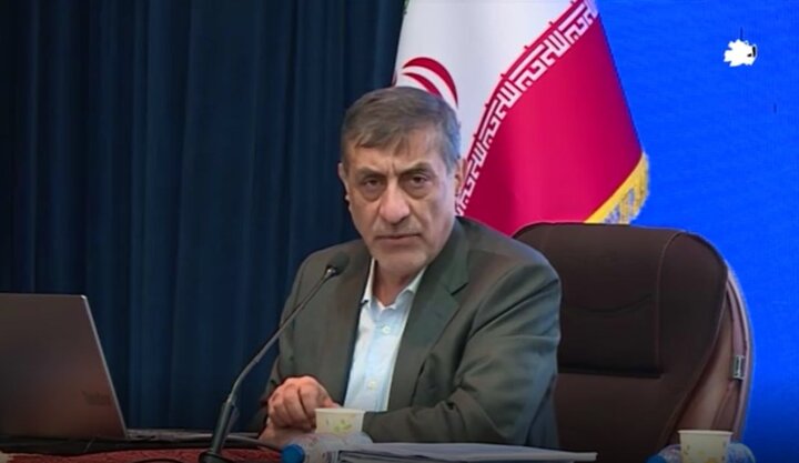 قائم‌پناه: پرداختن به ظواهر، القاب و عناوین جای حل مسئله را گرفته است