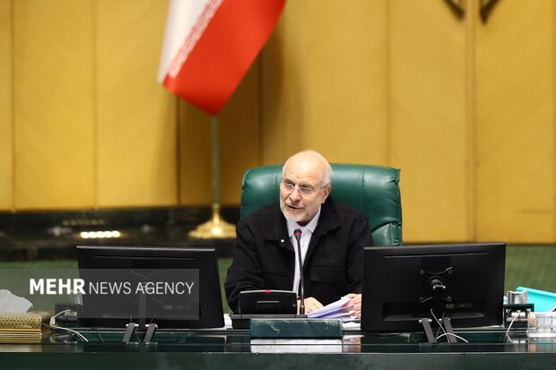 قالیباف: ساختار خوبی برای وام اشتغال در استان‌ها طراحی شده است