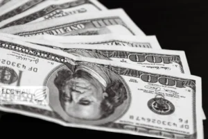 قیمت دلار امروز دوشنبه 6بهمن/ افزایش قیمت + جدول