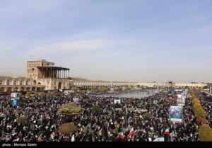 “اتحاد مقدس” ایرانی‌ها در جشن انقلاب؛ راهپیمایی معنادار ‌22 بهمن 1404