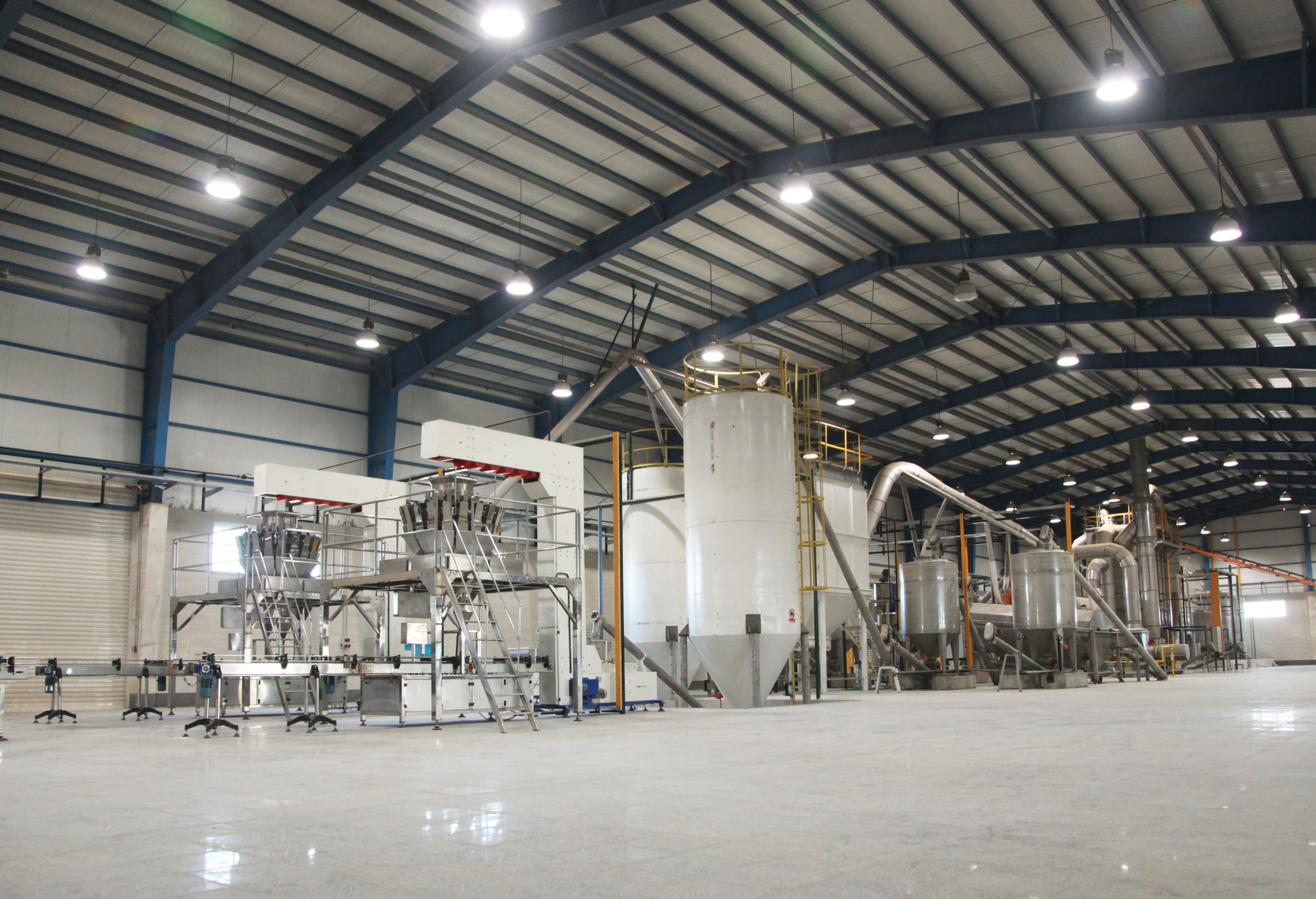 افت تولید و فروش شرکت های صنعتی بورسی در مرداد / قطعی برق یقه تولید را گرفت