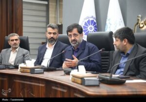 انتقاد استاندار قم از زمان‌بر بودن روند اعطای تسهیلات به تولیدکنندگان