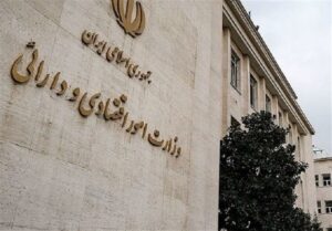 بازار سرمایه تحت فشار / شاخص کل بورس ۵۰۰ هزار واحد افت کرد