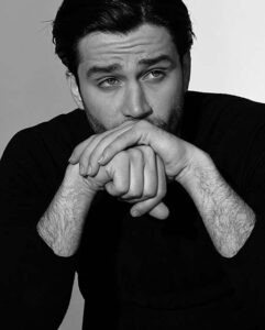 بیوگرافی دانیال پورصباح + عکس‌ها و زندگی خصوصی