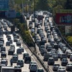 ترافیک سنگین در اکثر خیابان‌ها و بزرگراه‌های تهران