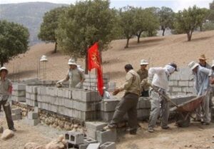 تلاش داوطلبان برای تغییر چهره محلات محروم