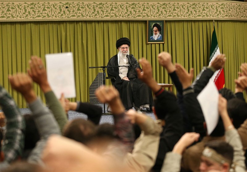 حمایت قاطع 400 سرطایفه شیعه و سنی از امام خامنه‌ای