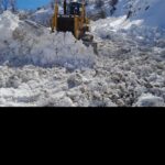 سقوط بهمن حین عملیات بازگشایی محور شول‌آباد / مسیر مجدداً مسدود شد